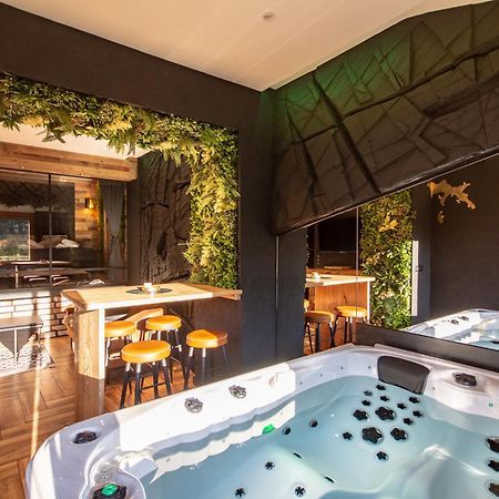 Willa Przy Dolinie Koscieliskiej - Prywatne Jacuzzi & Sauna Kościelisko Kültér fotó